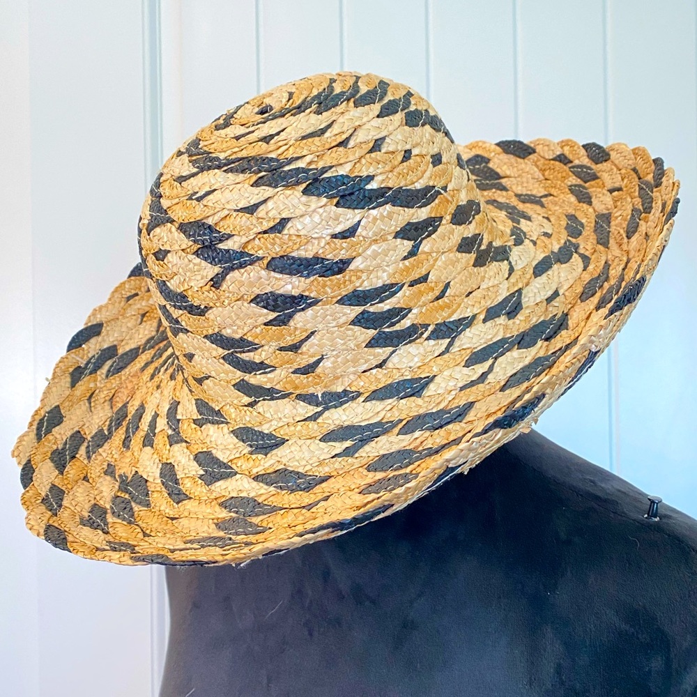 Like New!  Braided Weaved Multi-Colored Summer Sun Hat